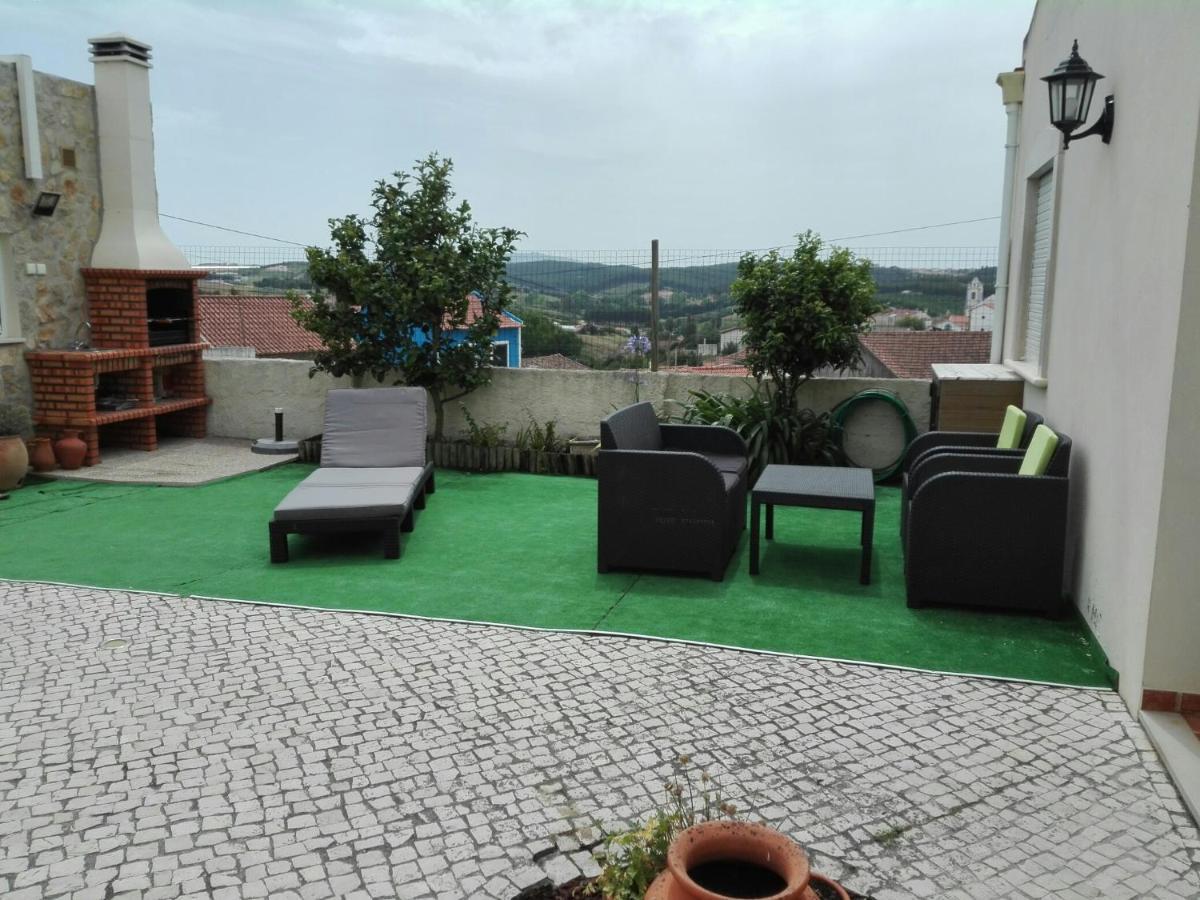 Ferienwohnung Lourinha Countryside Moita dos Ferreiros Exterior foto